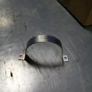 Стяжка крепления бачка сцепления  4320Я3-1602022