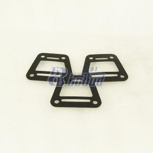 Уплотнитель нижнего кронштейна  330-8201118