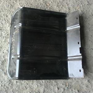 Щиток  брызговика  375-8511037-20