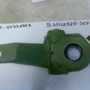 Рычаг регулировочный задний левый (19 шлицов)  3502525Е260А