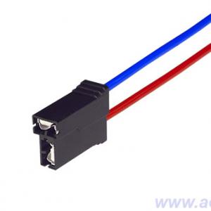 Колодка соединит. мотора омывателя 2 конт. 6,3мм гнездо (в сборе с 2-мя проводами)