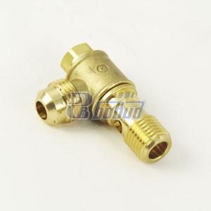 Фитинг поворотный