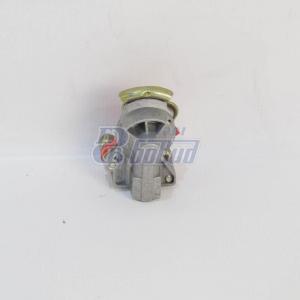 Головка соединительная автоматическая красная 16мм (аналог 64226-3521110) БЕЛОМО  6022-3521110