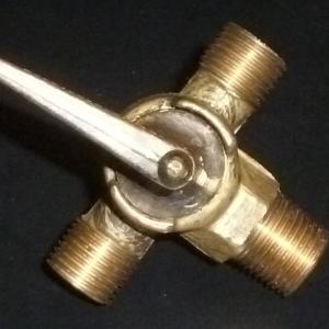 Кран переключения топливных баков (ПАО КАМАЗ)   5410-1104160