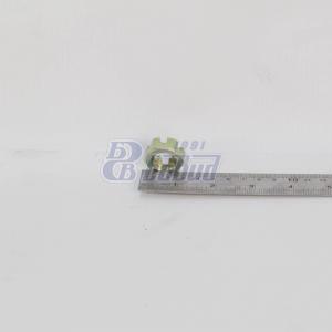 Гайка оси стабилизатора 250979