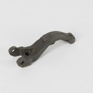 Рычаг отжимной 70-1601094 БЗТДиА