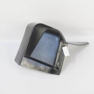 Щиток крыла переднего левый -3302,2705,2217с/обр  3302-8403355