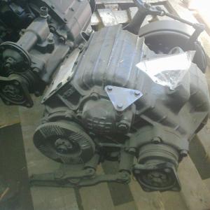 Коробка раздаточная в сборе(с ручным тормозом,торцевые шлицы,электронный спидометр)  4320ЯХ-1800018