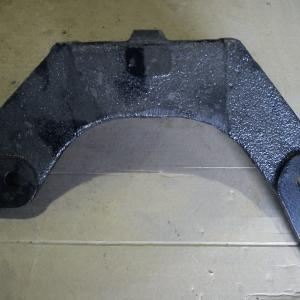 Кронштейн опоры задней двигателя ЯМЗ  4320Я-1001177